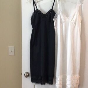 Adonna slips (2) black and white size 36 made in USA used great condition